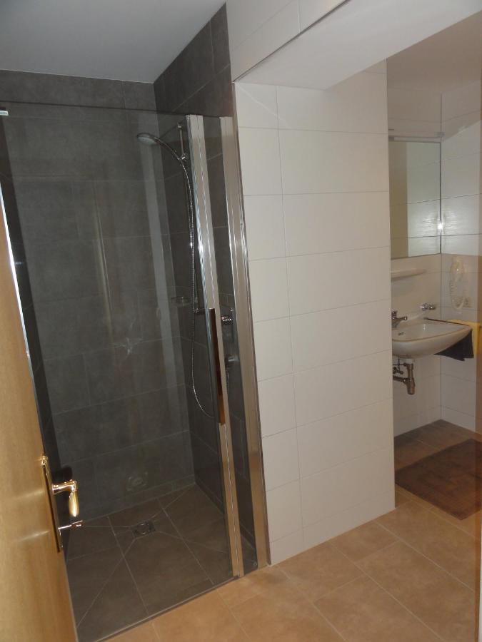 Haus Raetia Apartment Serfaus Room photo