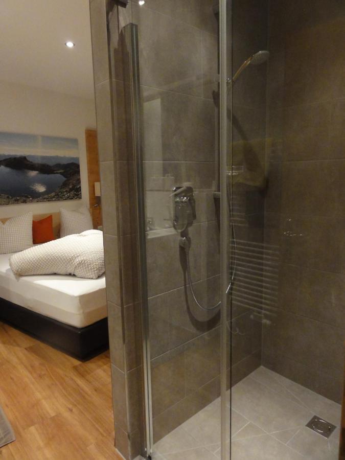 Haus Raetia Apartment Serfaus Room photo