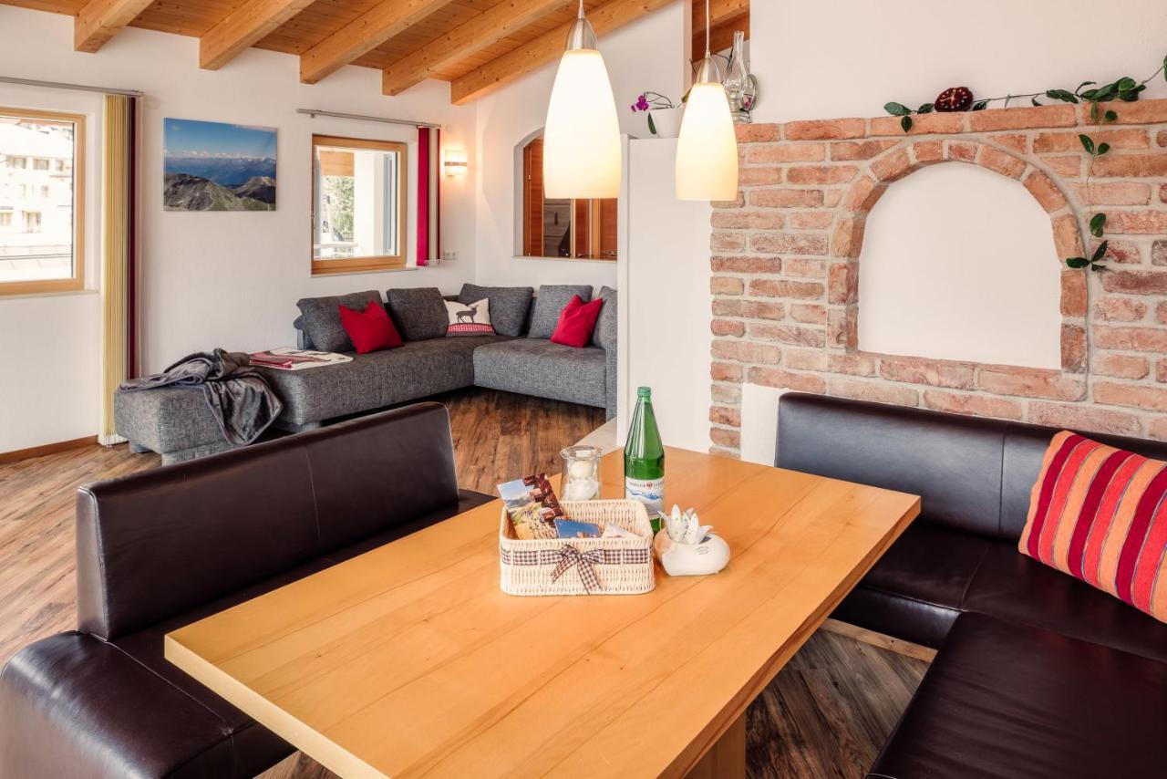 Haus Raetia Apartment Serfaus Room photo